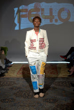 Carica l'immagine nel visualizzatore di Gallery, I am the tall dark stranger reversible water resistant jacket