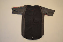 Load image into Gallery viewer, Hit n run baseball top chinese
