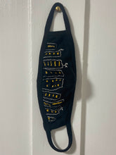 Załaduj obraz do przeglądarki galerii, City mask
