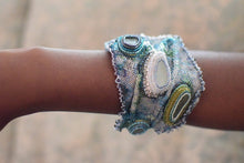 Load image into Gallery viewer, Sea bracelet
