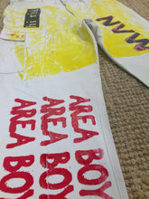 Carica l'immagine nel visualizzatore di Gallery, Aaron First Mint
